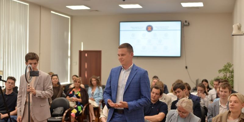Итоги второго круглого стола